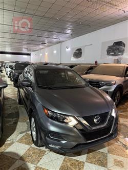 نيسان قاشقاي